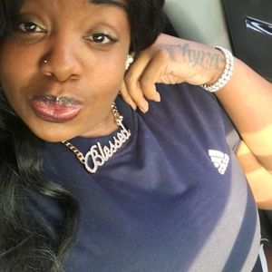 Meet your Posher, Daphane